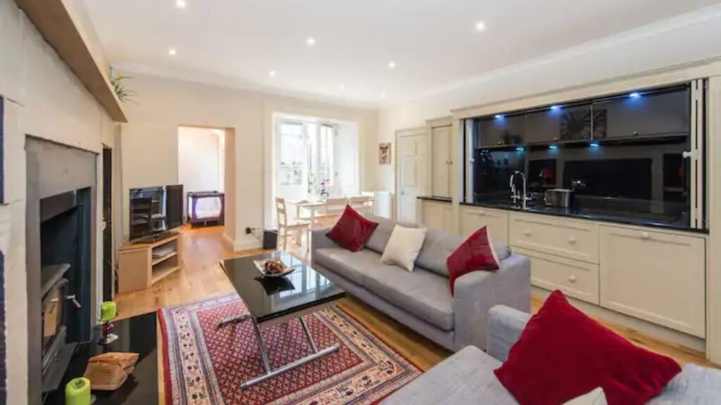 Airbnb in Edinburgh Scotland - Complete Details 1 Airbnb in Edinburgh Scotland – Complete Details